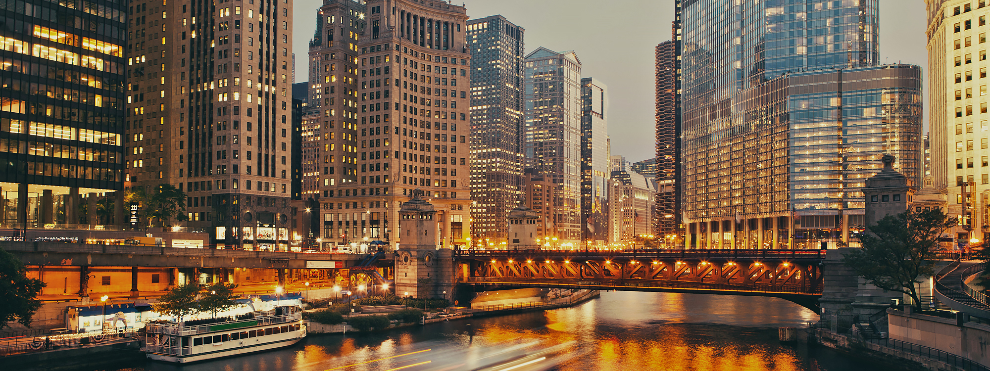 Chicago River and skyline scene.